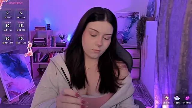 CoralineKeyns online show from October 6, 2025, 5:19 am