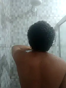 Nicolaskribeiro online show from November 6, 2025, 8:46 pm