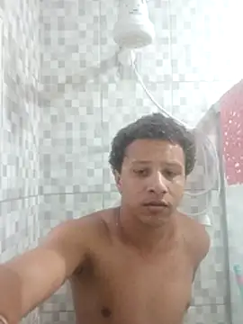 Nicolaskribeiro online show from May 7, 2026, 10:40 am