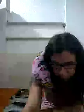 Cameron puppy online show from April 4, 2026, 5:36 am