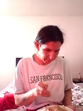 Cameron puppy online show from October 20, 2025, 8:31 pm