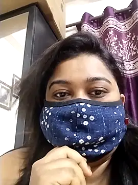 indianlisa5 online show from March 4, 2026, 8:27 pm