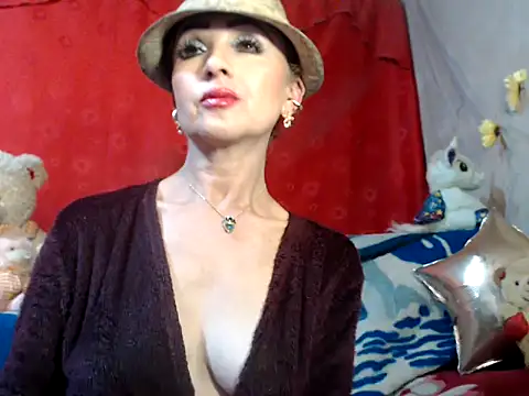 Snapshot of hottieperla chatting on January 16, 2025, 8:36 pm hottieperla online show from January 16, 2025, 8:36 pm