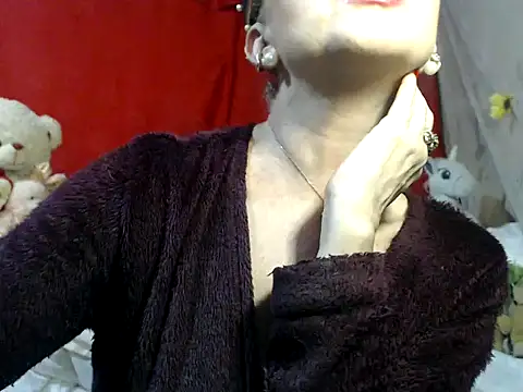 Snapshot of hottieperla chatting on March 13, 2025, 7:06 pm hottieperla online show from March 13, 2025, 7:06 pm