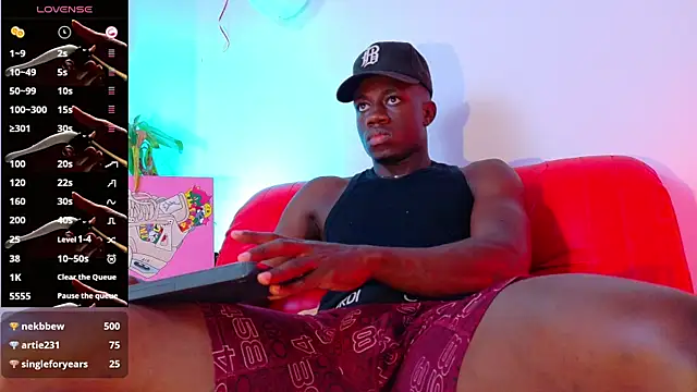 Snapshot of mike_wallace chatting on March 4, 2025, 1:55 am mike wallace online show from March 4, 2025, 1:55 am