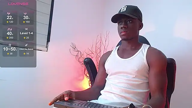 Snapshot of mike_wallace chatting on January 22, 2025, 4:44 am mike wallace online show from January 22, 2025, 4:44 am