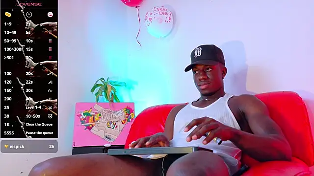 Snapshot of mike_wallace chatting on February 26, 2025, 8:15 pm mike wallace online show from February 26, 2025, 8:15 pm