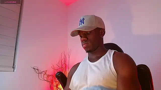 Snapshot of mike_wallace chatting on February 8, 2025, 1:22 am mike wallace online show from February 8, 2025, 1:22 am