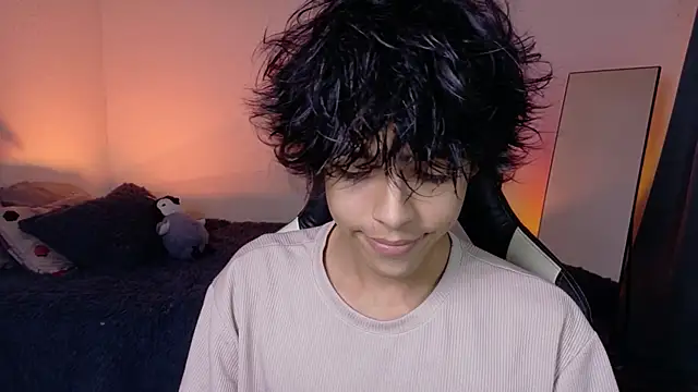 Alan26  online show from April 6, 2026, 4:46 am