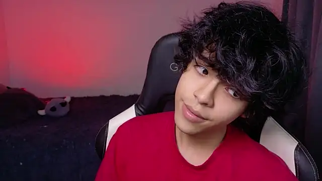 Alan26  online show from April 17, 2026, 1:08 am