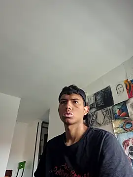 Snapshot of xrobXstax chatting on October 2, 2025, 2:20 pm xrobXstax online show from October 2, 2025, 2:20 pm