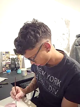 Snapshot of xrobXstax chatting on October 9, 2025, 10:54 pm xrobXstax online show from October 9, 2025, 10:54 pm