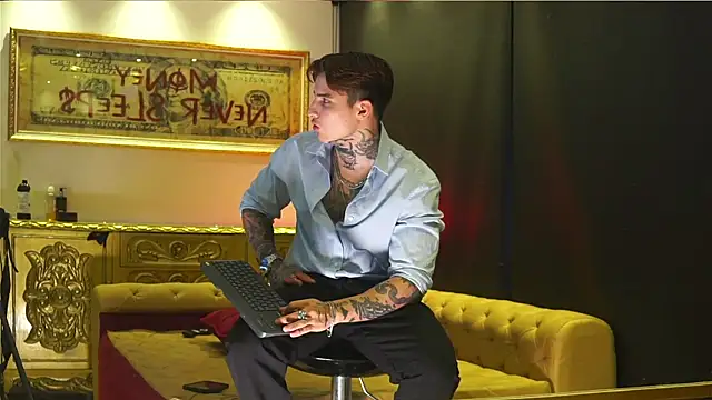 dantecoppolaa  online show from June 30, 2026, 12:21 am