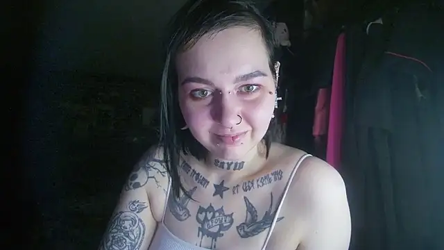 MoorderxDoll online show from January 10, 2025, 11:08 pm