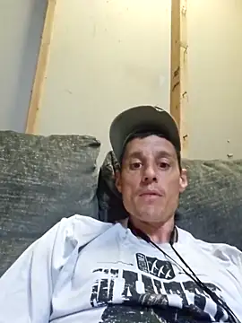 Snapshot of KeithLowry chatting on October 7, 2025, 5:52 am KeithLowry online show from October 7, 2025, 5:52 am