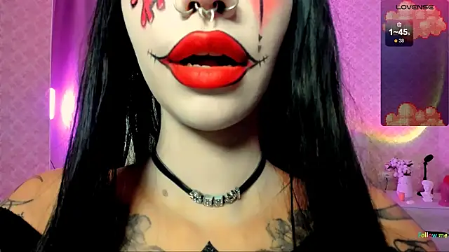 LeylaNoiry online show from September 27, 2025, 1:17 pm