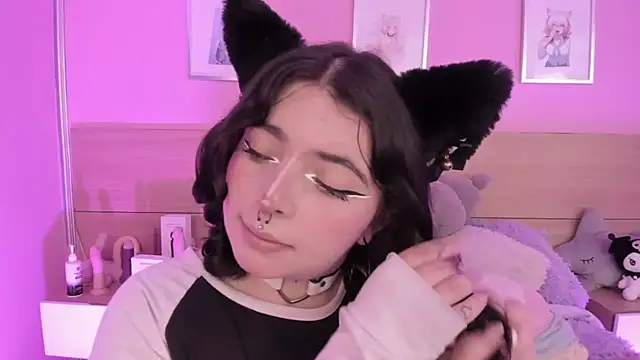 Sachi Meow online show from February 21, 2025, 3:32 pm