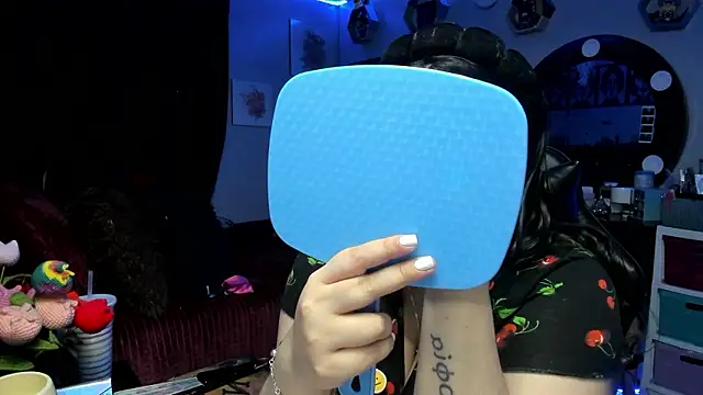 Luise Meyrink online show from March 11, 2026, 3:22 am