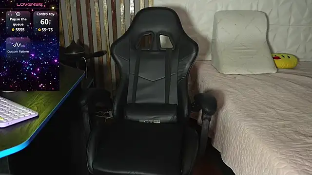 argiee taylorxs2 online show from February 13, 2025, 12:02 am