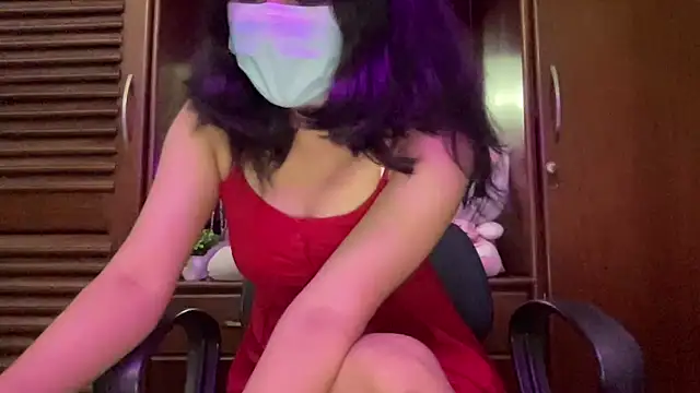 Snapshot of Princess_Lily chatting on March 8, 2026, 6:33 pm Princess Lily online show from March 8, 2026, 6:33 pm