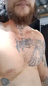 Snapshot of raymon616 chatting on October 13, 2025, 2:40 pm raymon616 online show from October 13, 2025, 2:40 pm