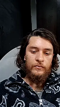 Snapshot of raymon616 chatting on October 22, 2025, 2:05 pm raymon616 online show from October 22, 2025, 2:05 pm