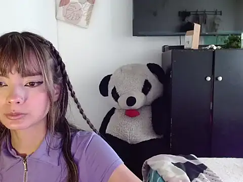  annie rosse online show from February 11, 2026, 7:25 pm