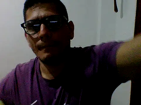 Yeyeyleidi online show from April 30, 2026, 1:56 am