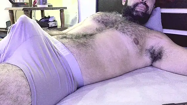machoathome online show from March 5, 2025, 10:54 pm