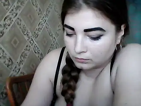 Elizabeth Meow online show from March 5, 2025, 3:07 pm