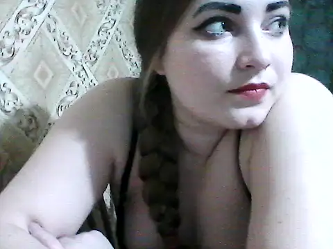 Elizabeth Meow online show from March 9, 2025, 5:17 pm