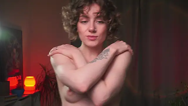 PixieMeow  online show from October 12, 2025, 1:23 pm