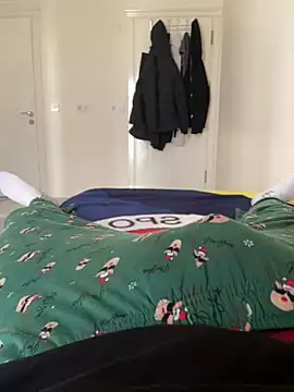 Snapshot of furkanktyAcalea chatting on February 27, 2025, 2:00 pm furkanktyAcalea online show from February 27, 2025, 2:00 pm