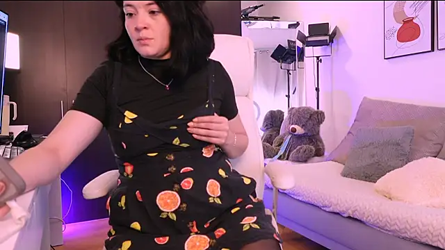 Anah s online show from November 20, 2025, 4:29 pm