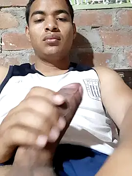 Snapshot of Blaximental2202 chatting on February 17, 2026, 10:45 am Blaximental2202 online show from February 17, 2026, 10:45 am