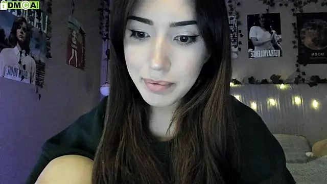 Snapshot of Anisawithlove chatting on September 30, 2025, 5:57 am Anisawithlove online show from September 30, 2025, 5:57 am