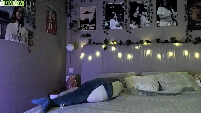 Snapshot of Anisawithlove chatting on September 28, 2025, 3:57 am Anisawithlove online show from September 28, 2025, 3:57 am