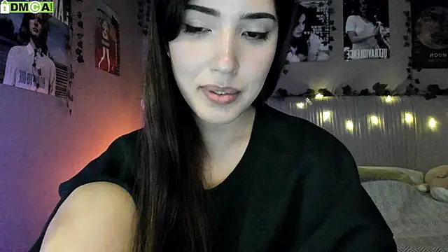 Snapshot of Anisawithlove chatting on October 5, 2025, 7:54 am Anisawithlove online show from October 5, 2025, 7:54 am