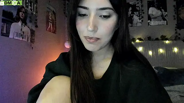 Snapshot of Anisawithlove chatting on October 6, 2025, 5:19 am Anisawithlove online show from October 6, 2025, 5:19 am