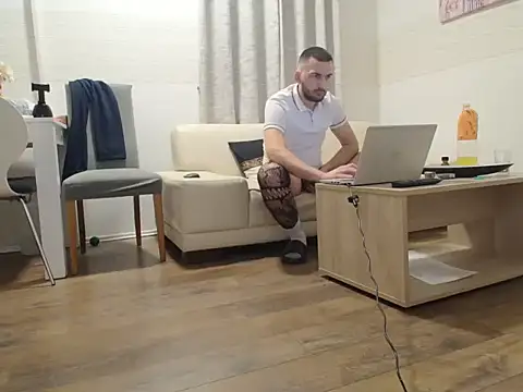 HungarianVersdad online show from November 12, 2025, 3:10 am