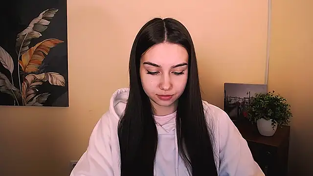 Lili magic online show from September 27, 2025, 12:44 pm