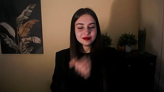 Lili magic online show from October 31, 2025, 12:13 pm