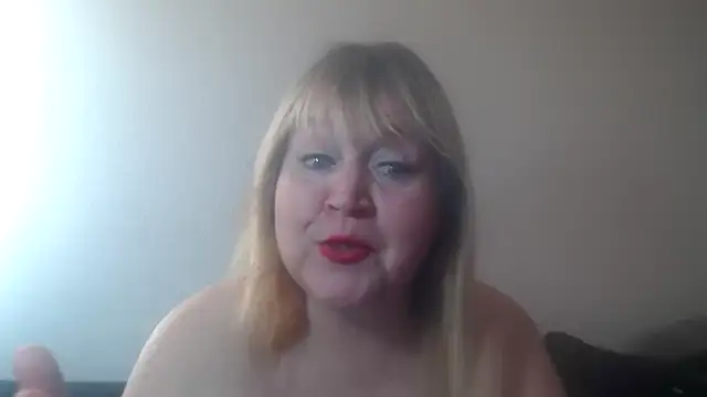 Snapshot of Blasflittchen chatting on March 4, 2025, 3:59 pm Blasflittchen online show from March 4, 2025, 3:59 pm