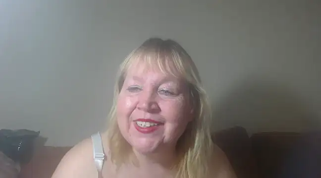 Snapshot of Blasflittchen chatting on January 15, 2025, 7:12 pm Blasflittchen online show from January 15, 2025, 7:12 pm