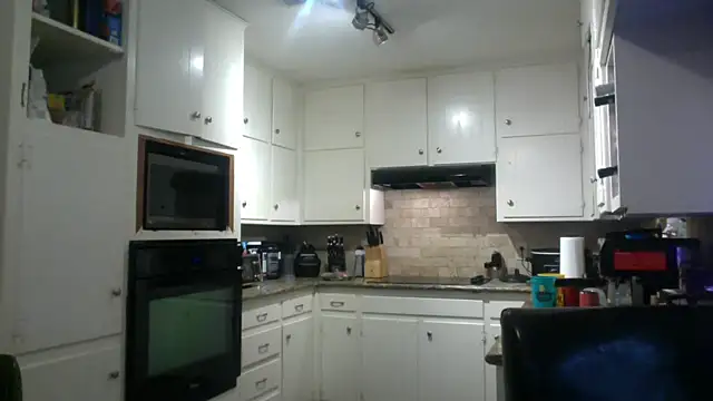 Snapshot of bella8769 chatting on February 26, 2026, 2:39 pm bella8769 online show from February 26, 2026, 2:39 pm