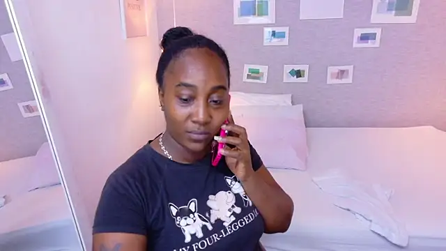 Snapshot of kiara_evanss chatting on October 30, 2025, 9:01 pm kiara evanss online show from October 30, 2025, 9:01 pm