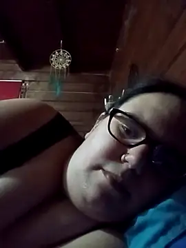 gatitabuena-90 online show from March 28, 2026, 8:43 pm