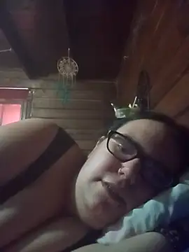 gatitabuena-90 online show from April 12, 2026, 6:05 am