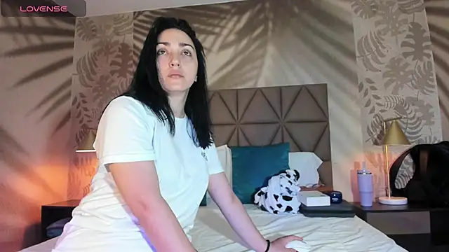 Snapshot of LIAH_IZUMI chatting on October 1, 2025, 10:52 am LIAH IZUMI online show from October 1, 2025, 10:52 am