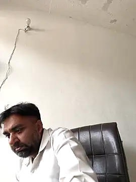 lund lol online show from March 25, 2026, 7:19 am